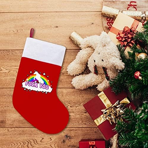 Rainbow jednorog jebe te božićne čarape crveni baršun s bijelom bombonom torbom Xmas ukrasima i porodičnom