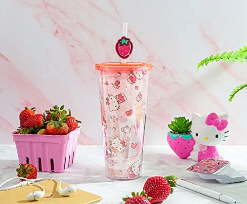 Silver Buffalo Sanrio Hello Kitty Strawberry Sweets Plastic Carnival Cup, putna čaša sa poklopcem i slamom za