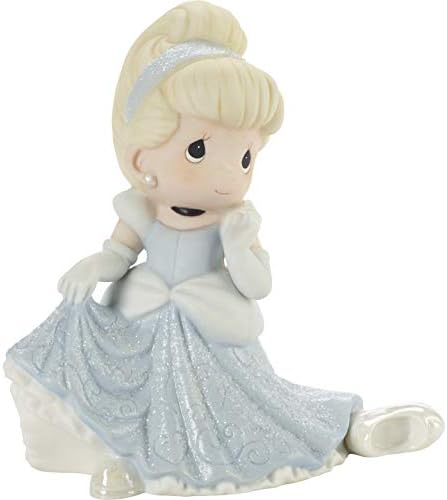 Dragocjeni trenuci 201061 Disney showcase ne dozvoljavaju da čarobno klizne porcelanski figurice Pepeljuga
