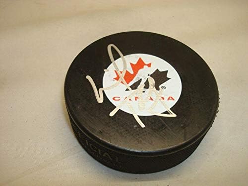 Lindy Ruff potpisao tim Kanada hokejaški pak sa autogramom 1A-autogramom NHL Paks