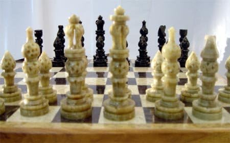 Craftslook 10x10 inčni mramorni šahovski set ručno izrezbarene Gorara kamene komade reprodukcija i pokloni novi