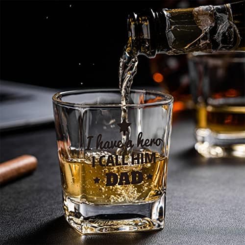 Tata poklon-Imam heroja zovem ga Tata Funny Whisky Glass, novost rođendan, Fathers Day poklon za