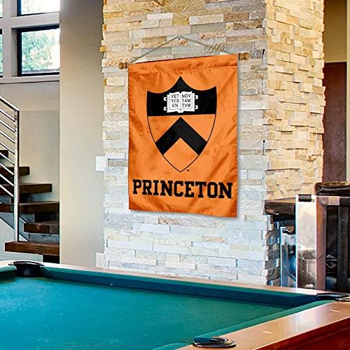 Zastava za zastavu i drvni natpis Princeton
