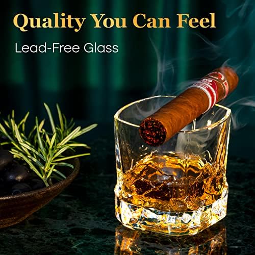 Poklon viski Decanter Set sa naočalama u drvenoj kutiji - Propuštanje Bourbon Decanter 750ml i četiri naočale od četiri 10 oz sa 3D Everest Panorama sa strana - Pokloni oca za muškarce