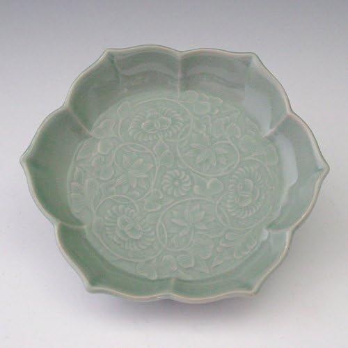 Antikni živ tabela Celadon Zelena glazura Arabesque Design uredba u reljefu porculan keramički keramički keramički keramički sladoled Snock voće posluživanje bočne posuđa