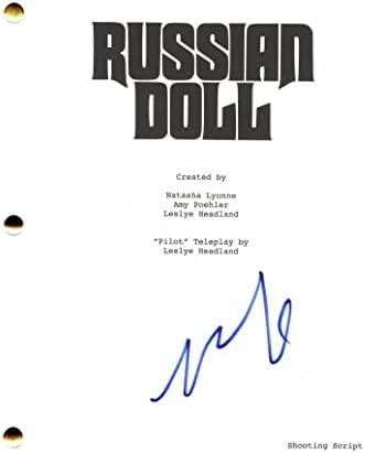 Natasha Lyonne potpisala je autografa ruske lutke pune pilot pilot - američka pita, zastrašujući