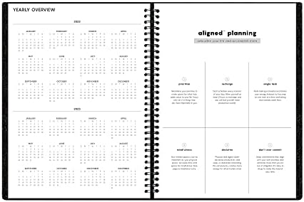 Plavo nebo usklađeno 2022 dnevnog planera sastanka, 8 x 11, dnevni kalendare od 4 osobe, teške prekrivače, polukrivene žice, crne boje