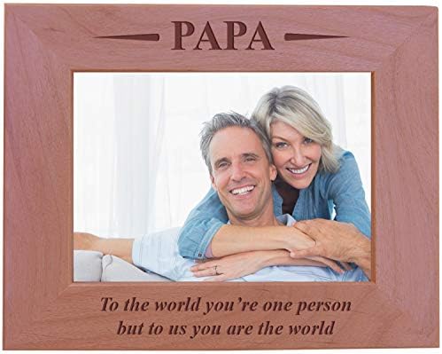 CustomGiftsNow Papa-za svijet si jedna osoba, ali za nas si drveni okvir za slike sa ugraviranim svijetom