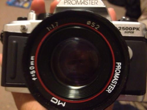 Promaster 2500pk Super SLR kamera sa 50mm 1.7 objektivom