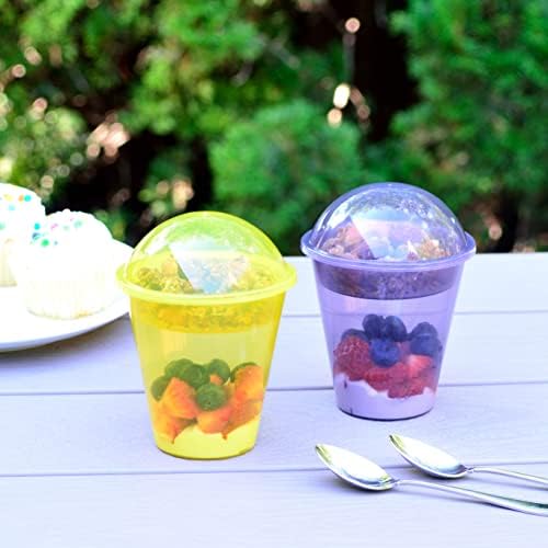 Youngever 7 postavlja plastične šolje za jogurt, plastične šolje za desert za višekratnu upotrebu sa umetcima